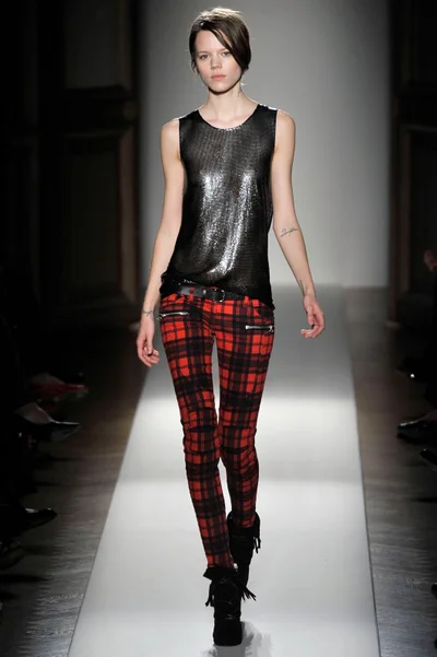 Look 18
